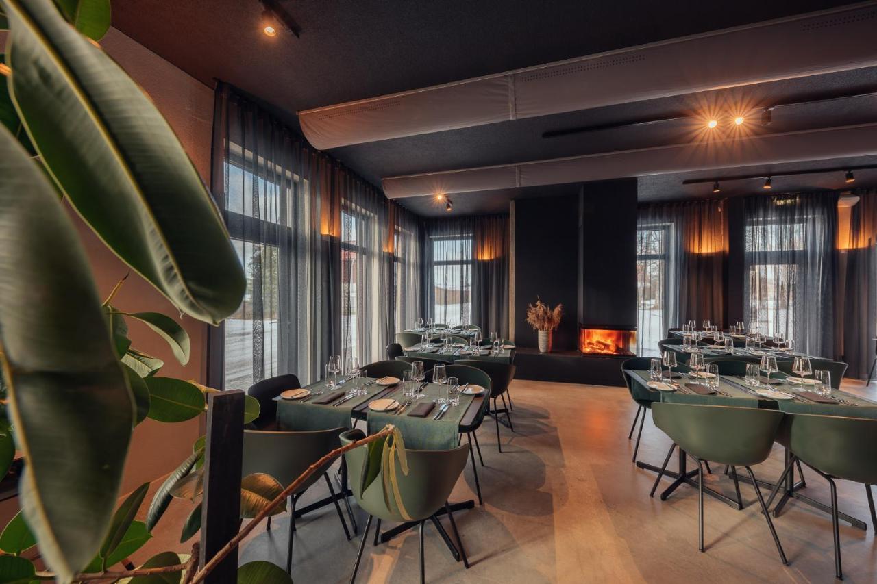 Otto Hotel & Sun Pāvilosta エクステリア 写真