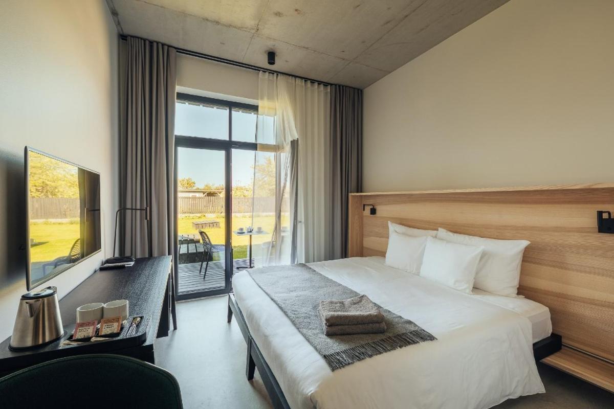Otto Hotel & Sun Pāvilosta エクステリア 写真